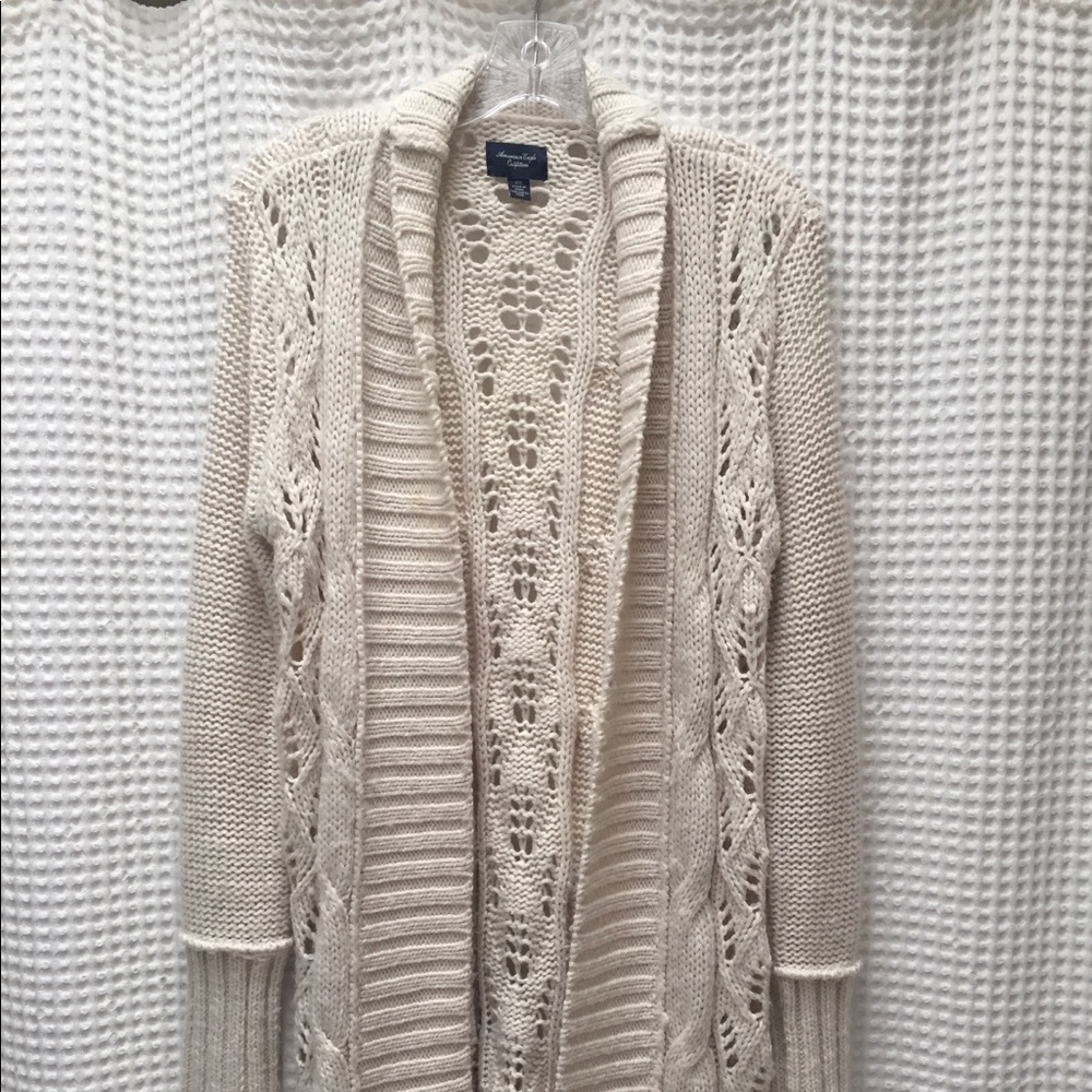 American Eagle long Sweater Size M